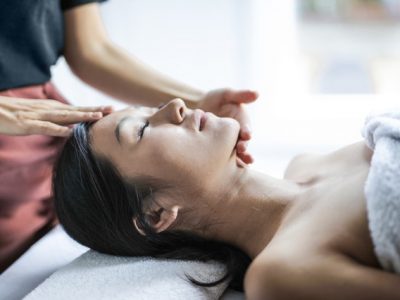 selective-focus-photo-of-woman-getting-a-head-massage-3760270-op0nlfokx5z9o60rwax43crduavy37t9a5y791r0e0